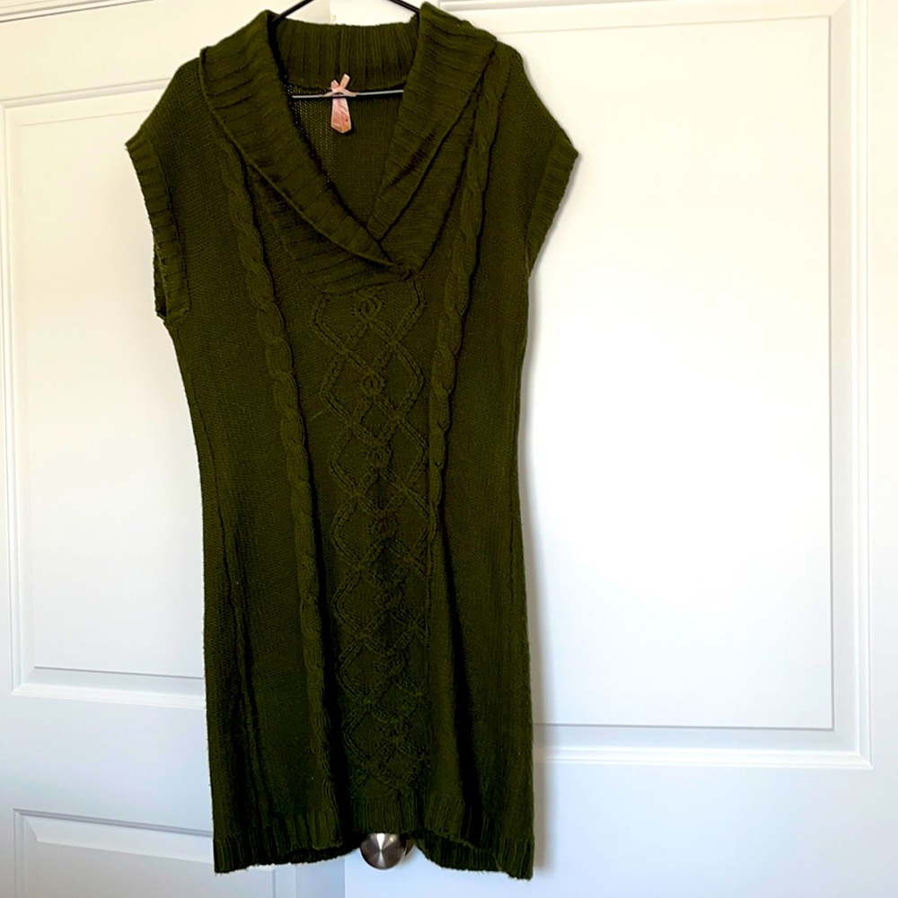 Green Short Sweater Dress